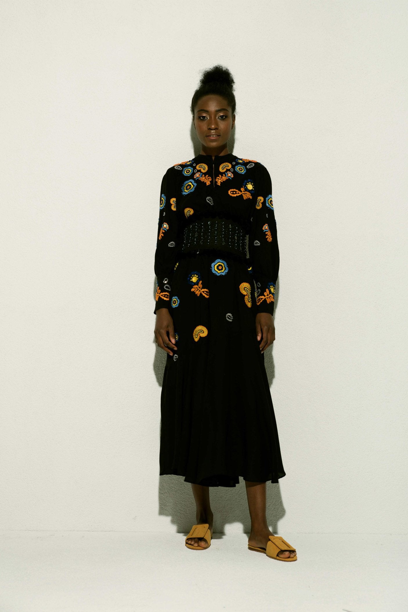 Rosemin Midi Dress in Black